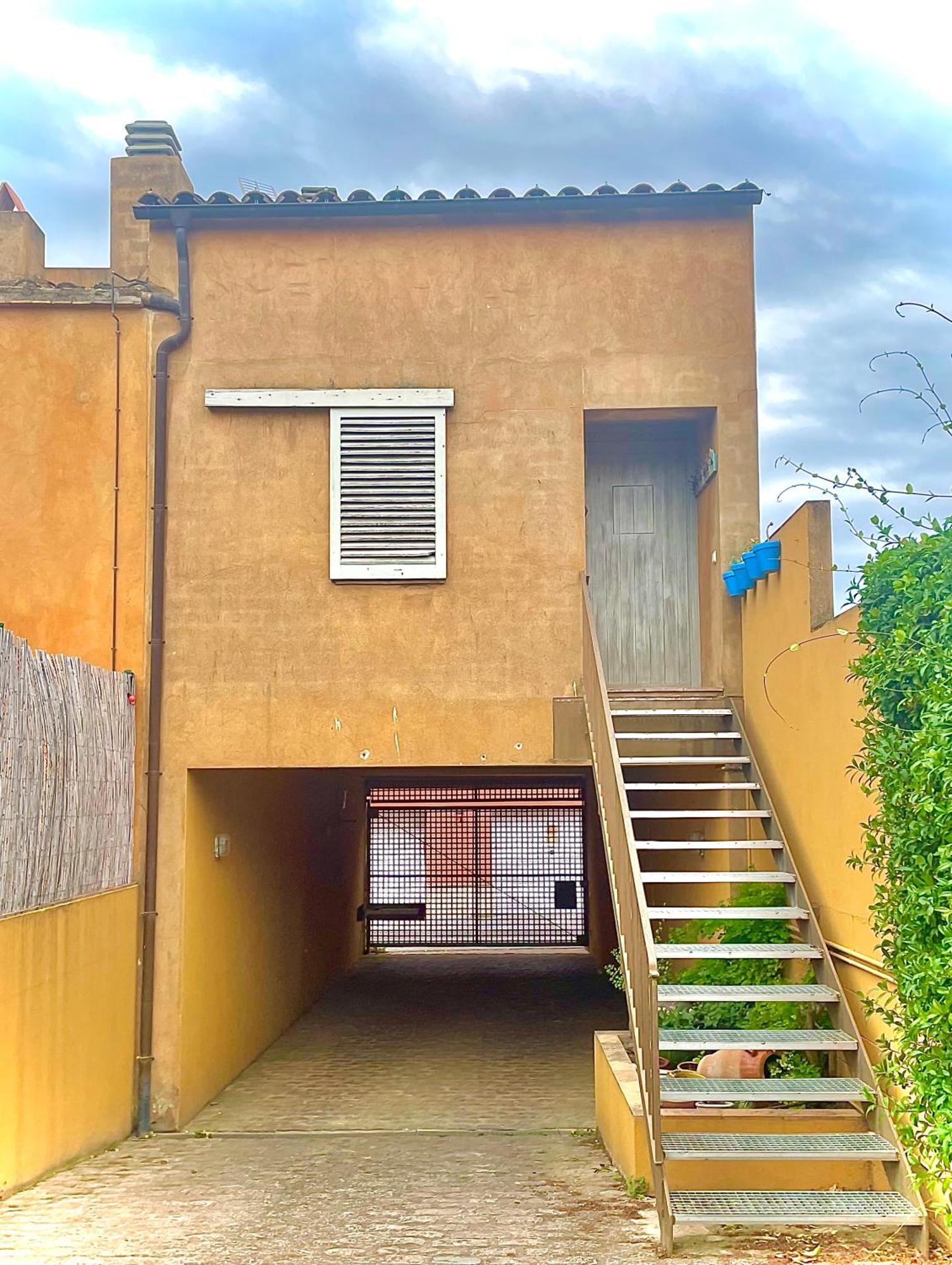 Apartment Casa/apartamento Duplex Con Parking En *